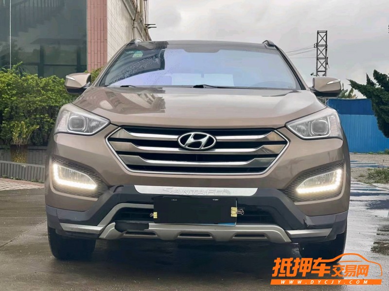 东莞14年现代全新胜达1