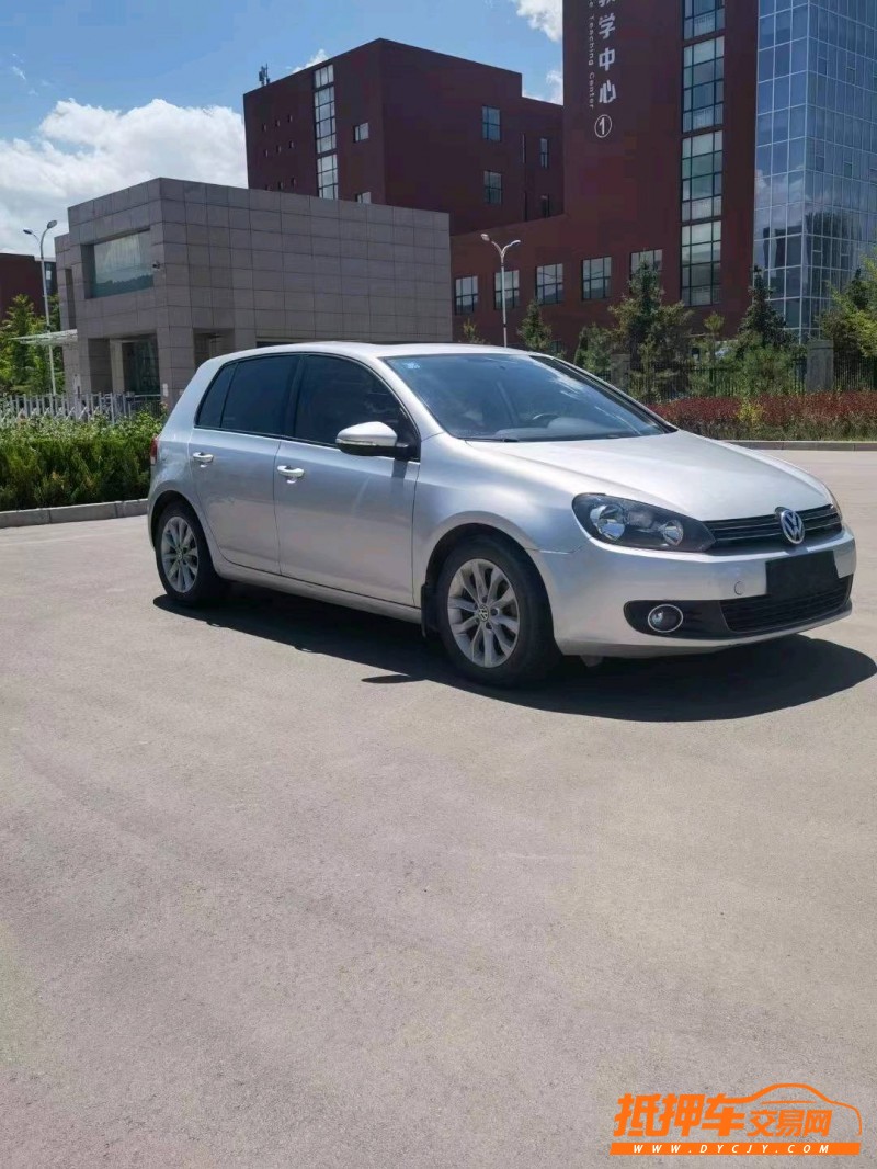 潍坊11年大众高尔夫3