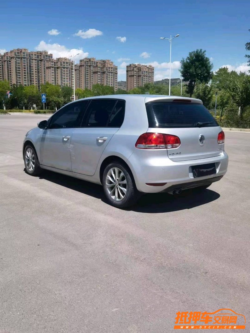 潍坊11年大众高尔夫8