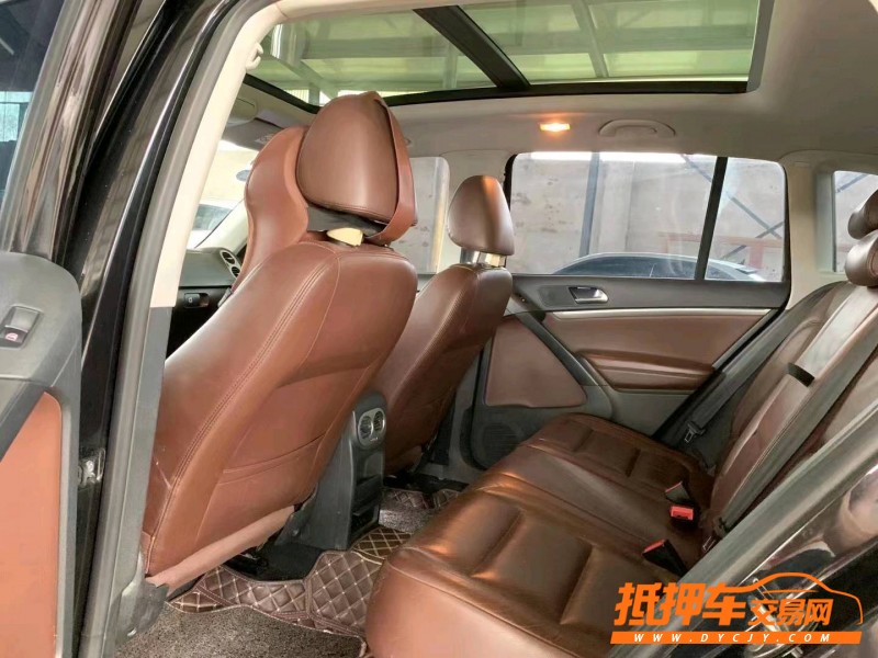 潍坊16年大众途观6