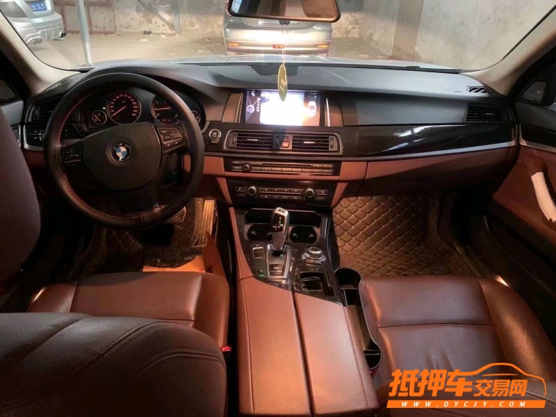 潍坊16年宝马5系8
