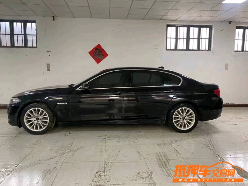 潍坊16年宝马5系3