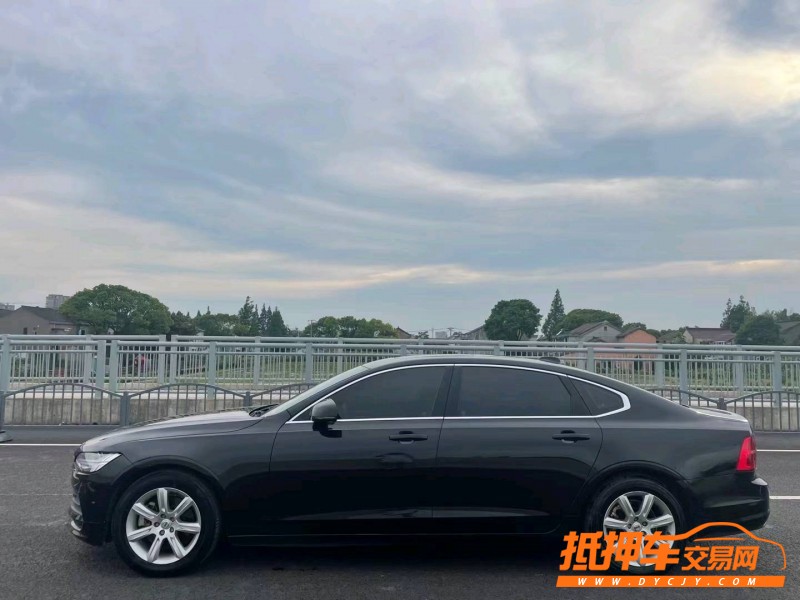 上海18年沃爾沃S906