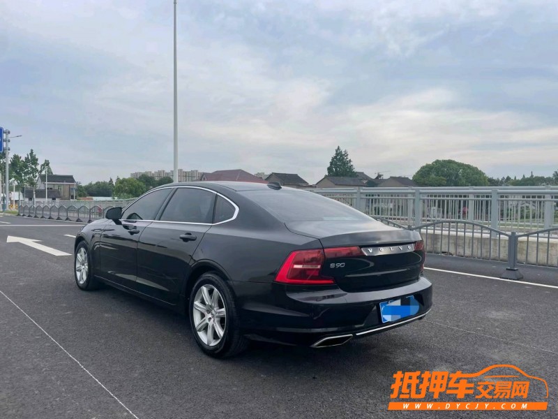 上海18年沃爾沃S907