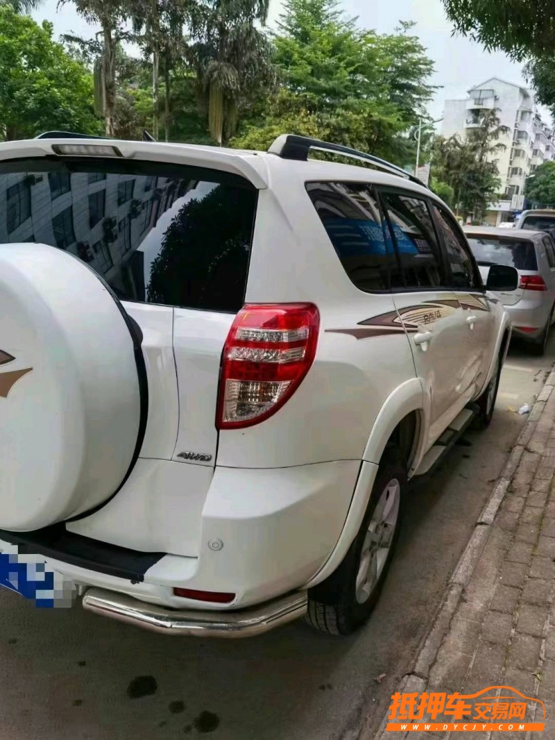 防城港13年豐田RAV4榮放4