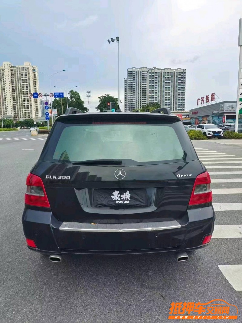防城港12年奔馳GLK5