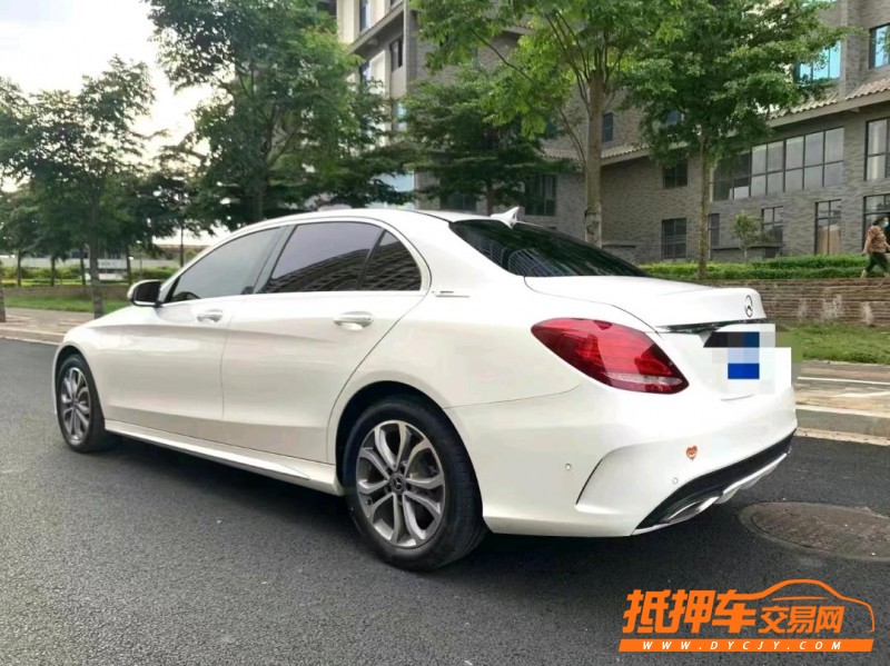 欽州18年奔馳C6