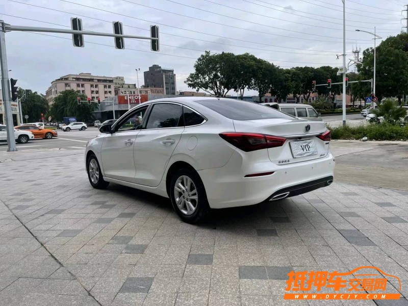 東莞19年長安汽車逸動8