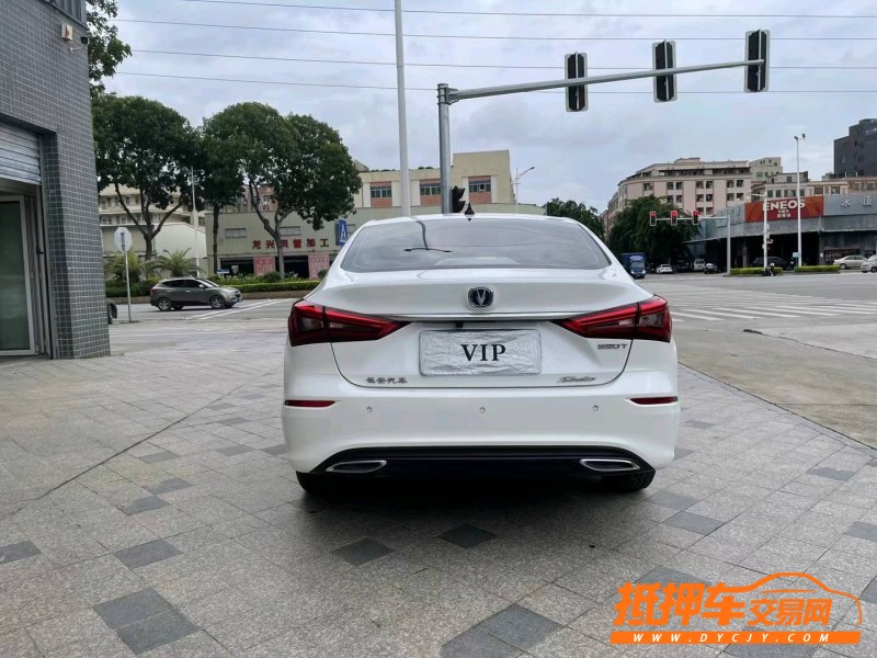 東莞19年長安汽車逸動9