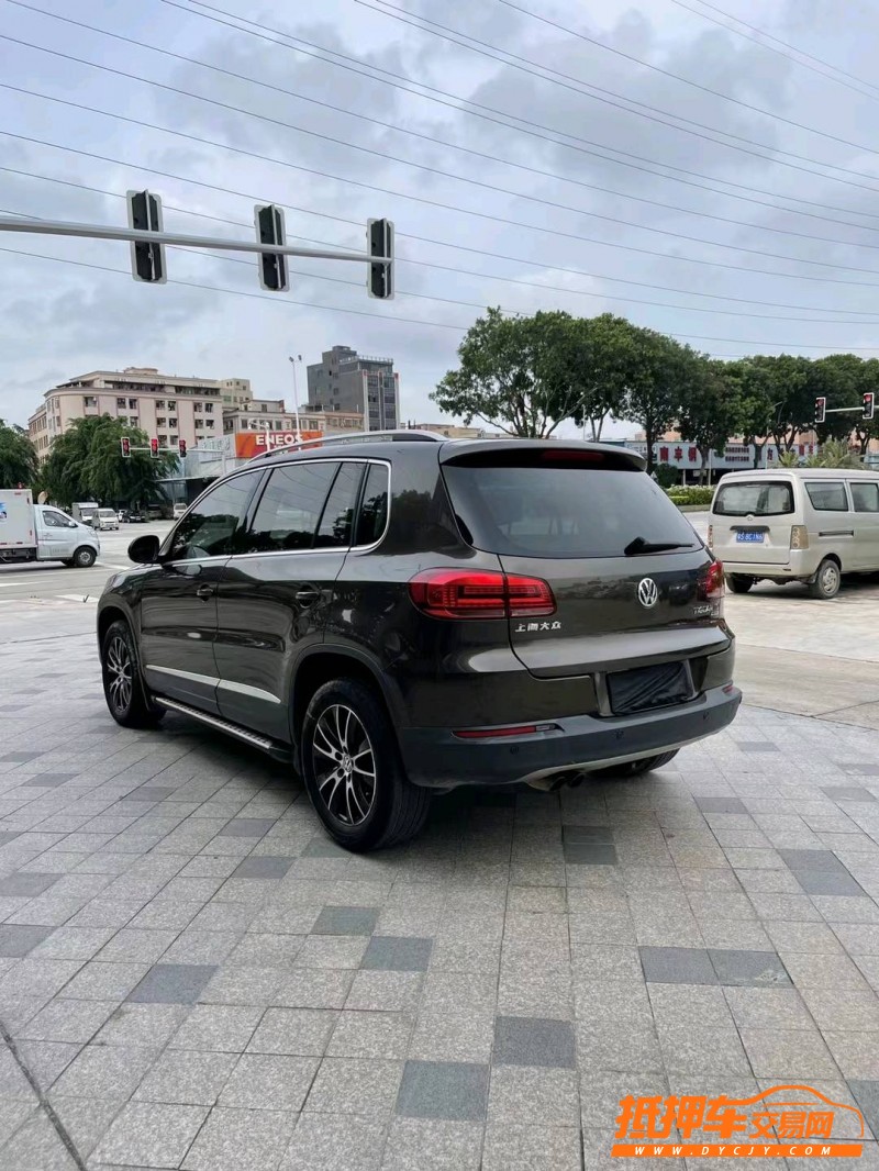 东莞14年大众途观7