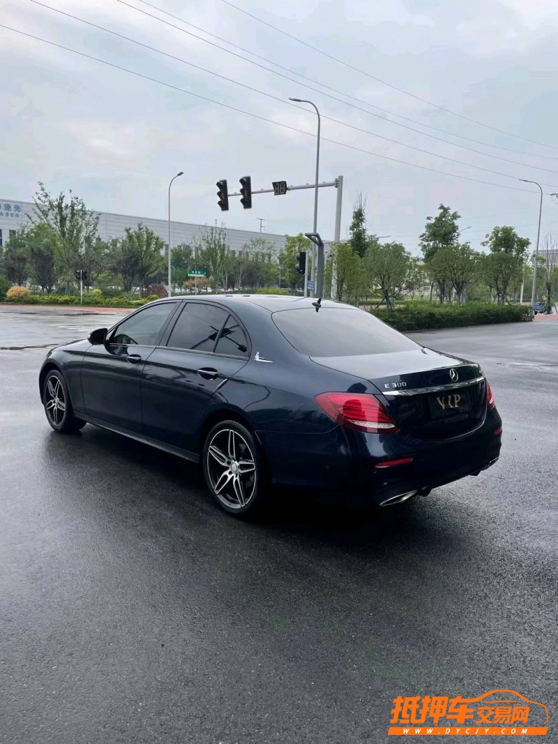 徐州18年奔驰E8