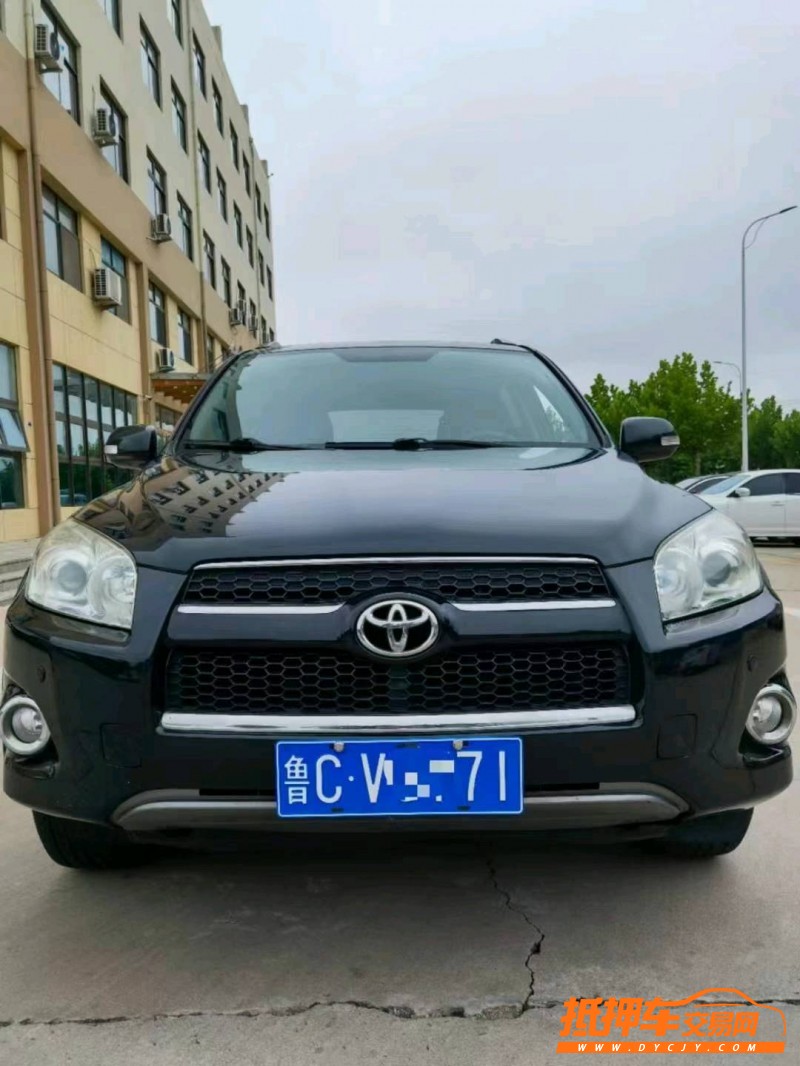 潍坊13年丰田RAV41