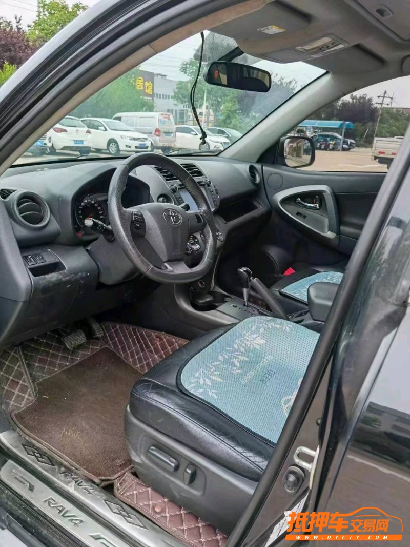 潍坊13年丰田RAV44