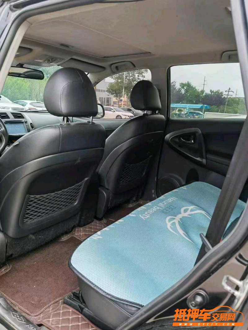 潍坊13年丰田RAV48