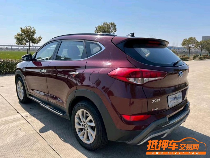 盐城16年现代途胜6