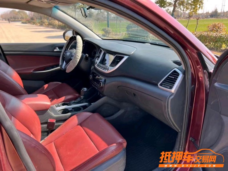 盐城16年现代途胜1