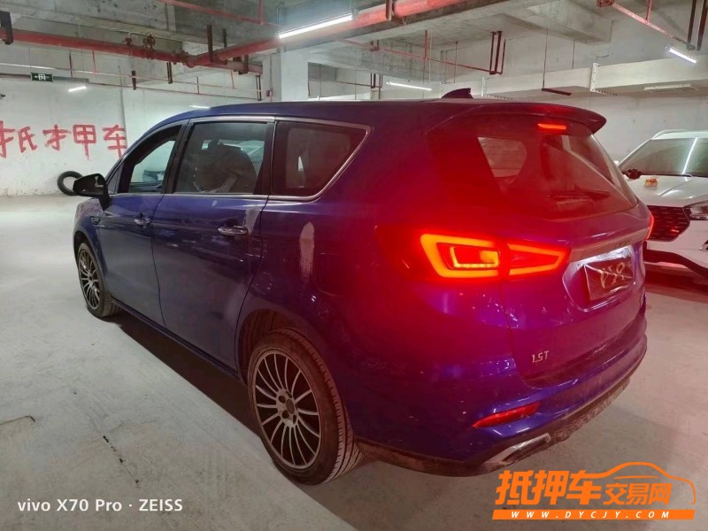 貴陽19年力帆汽車軒朗8