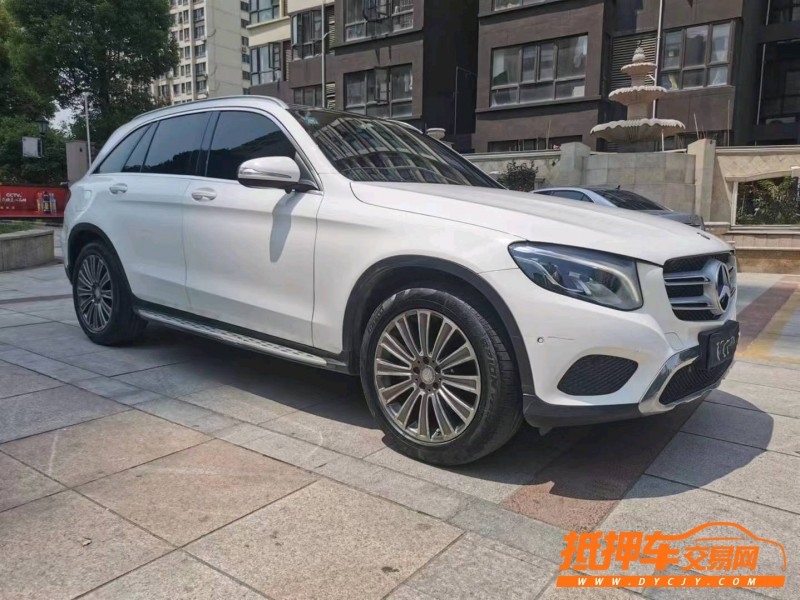 北京16年奔驰GLC3