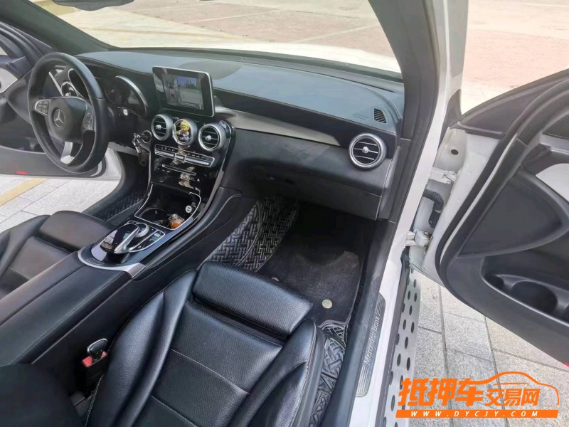 北京16年奔驰GLC7