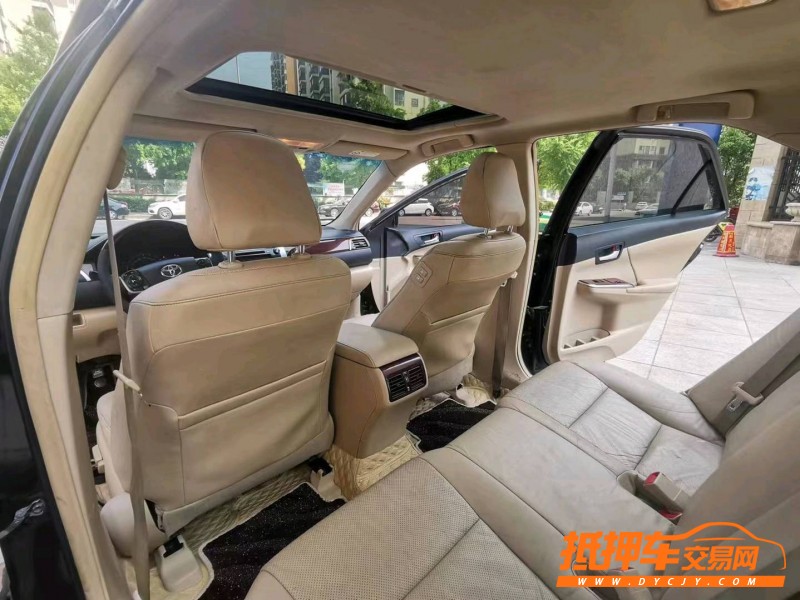北京12年丰田凯美瑞2