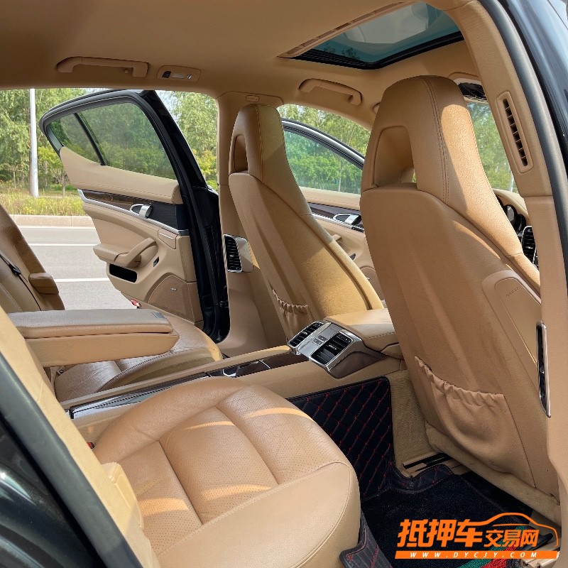 枣庄11年保时捷帕拉梅拉5