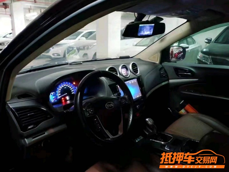 黔西南15年比亞迪S77