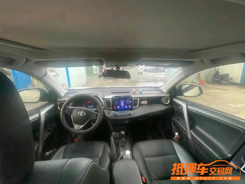 銅仁18年豐田RAV4榮放8