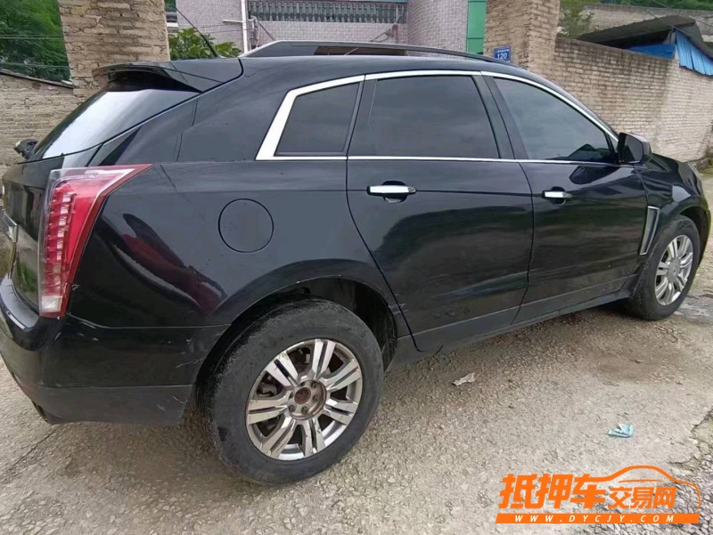 黔西南15年凱迪拉克SRX7
