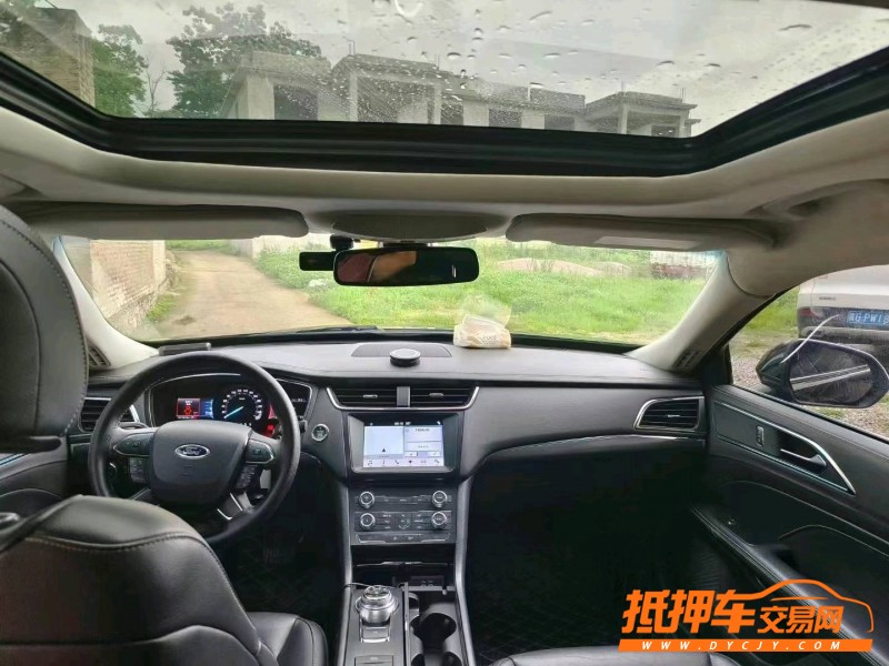 黔西南16年福特金牛座8