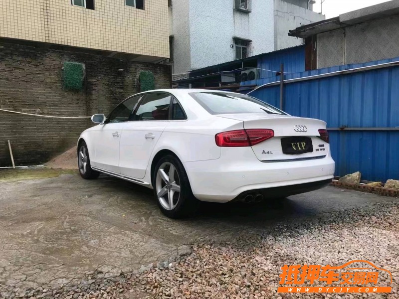 銅陵16年奧迪A4L6