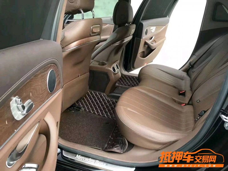 北京18年奔驰E4