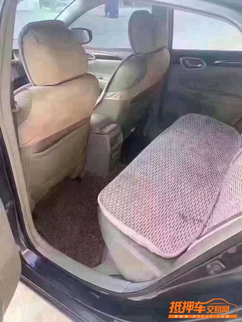 北京13年日产轩逸3