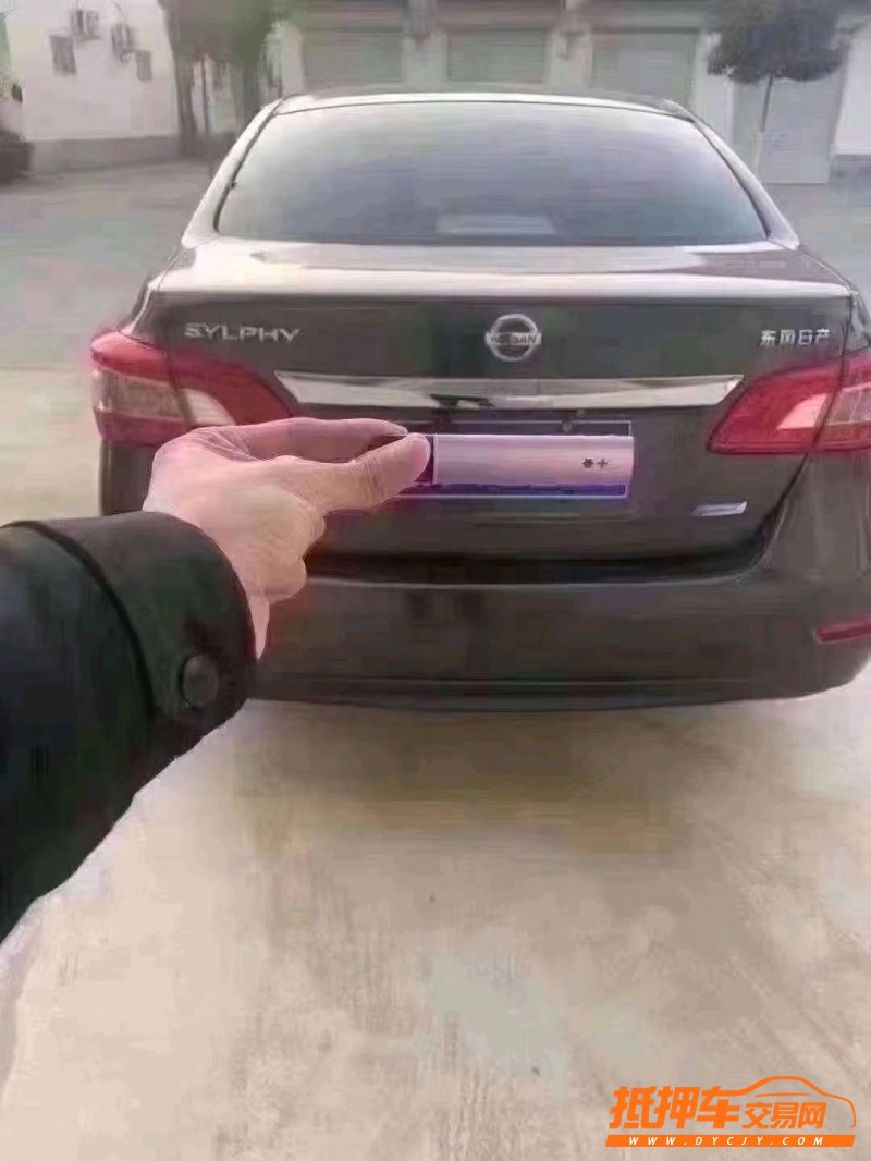 北京13年日产轩逸7