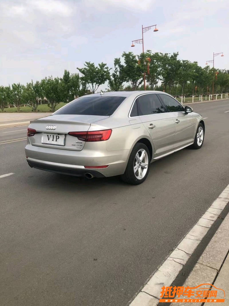 枣庄17年奥迪A4L7