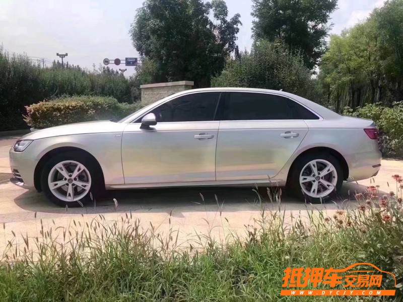 枣庄17年奥迪A4L1