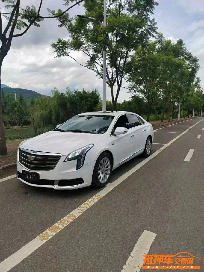 黔西南18年凱迪拉克XTS5