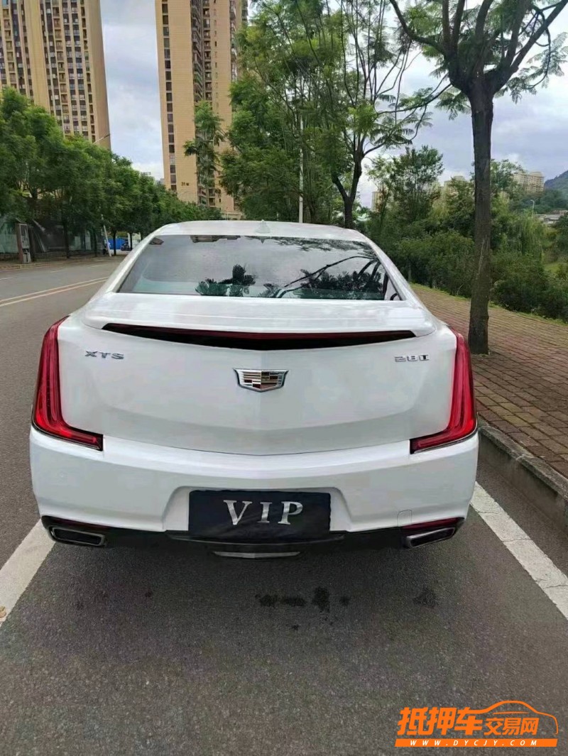 黔西南18年凱迪拉克XTS7