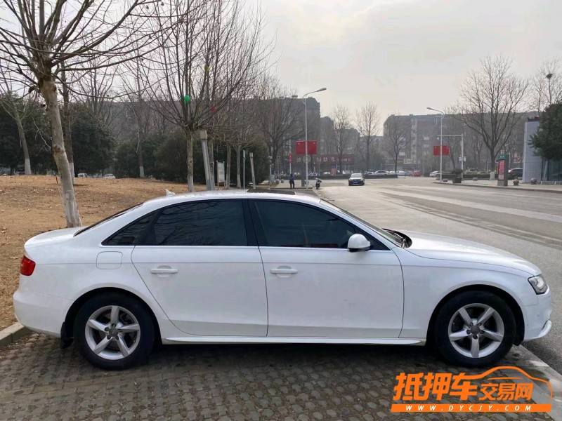 徐州16年奥迪A4L8