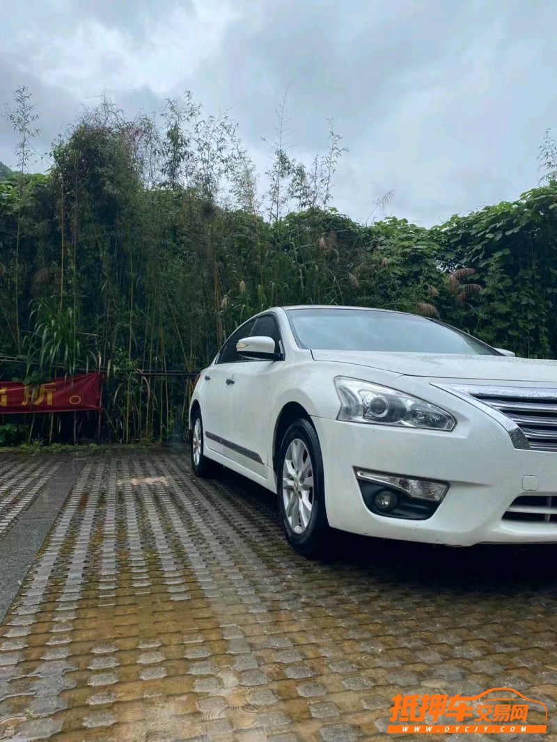 廣州14年日產天籟3