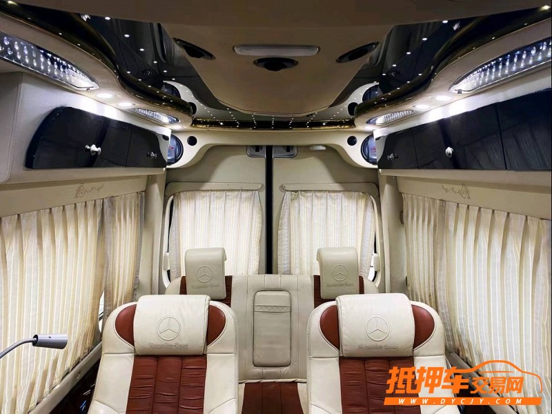 烟台13年奔驰斯宾特7