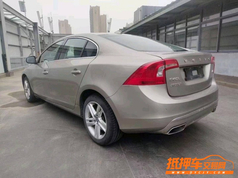 濰坊15年沃爾沃S60L8
