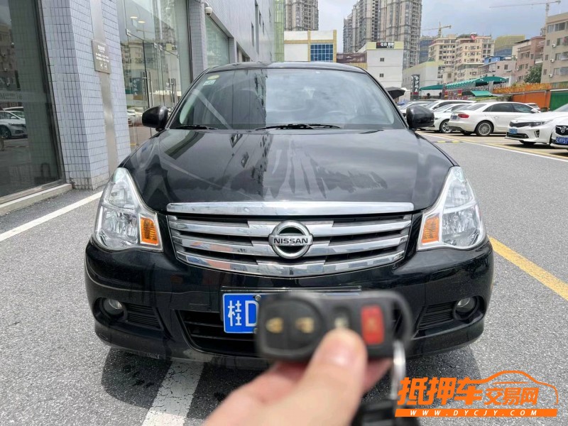 廣州18年日產軒逸1