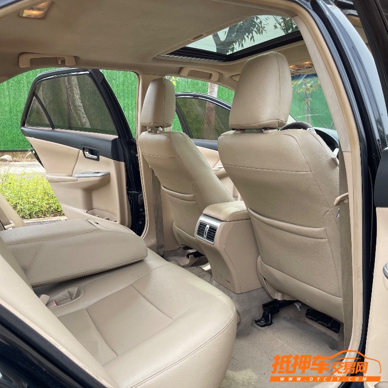 枣庄12年丰田凯美瑞4