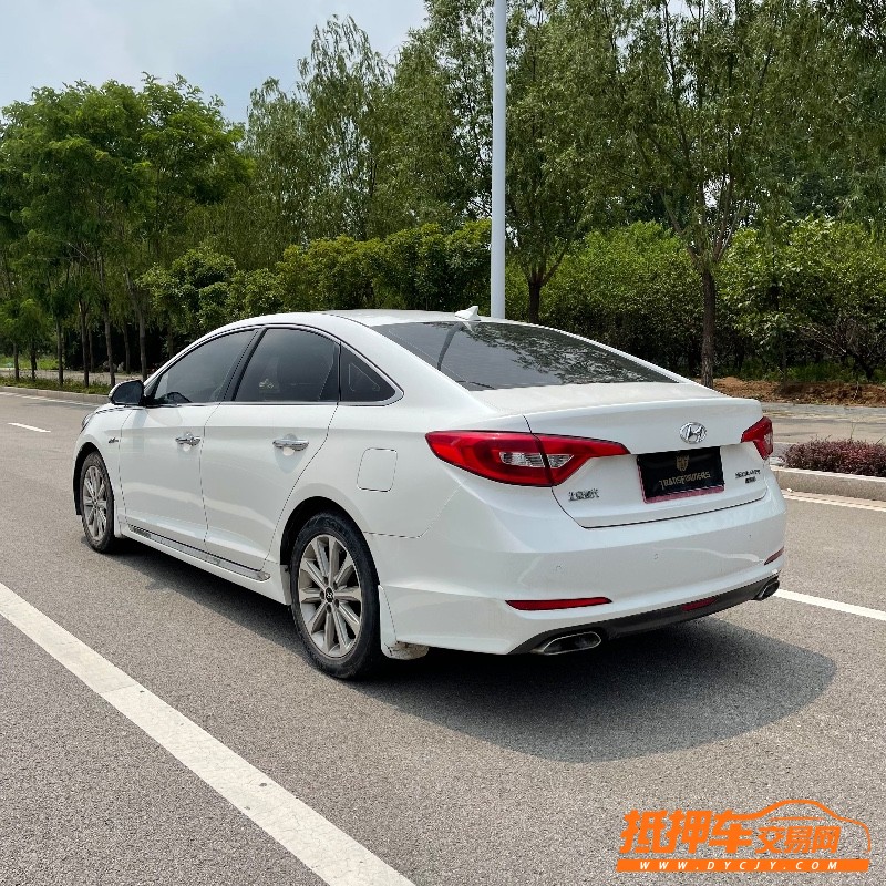 枣庄16年现代索纳塔九8