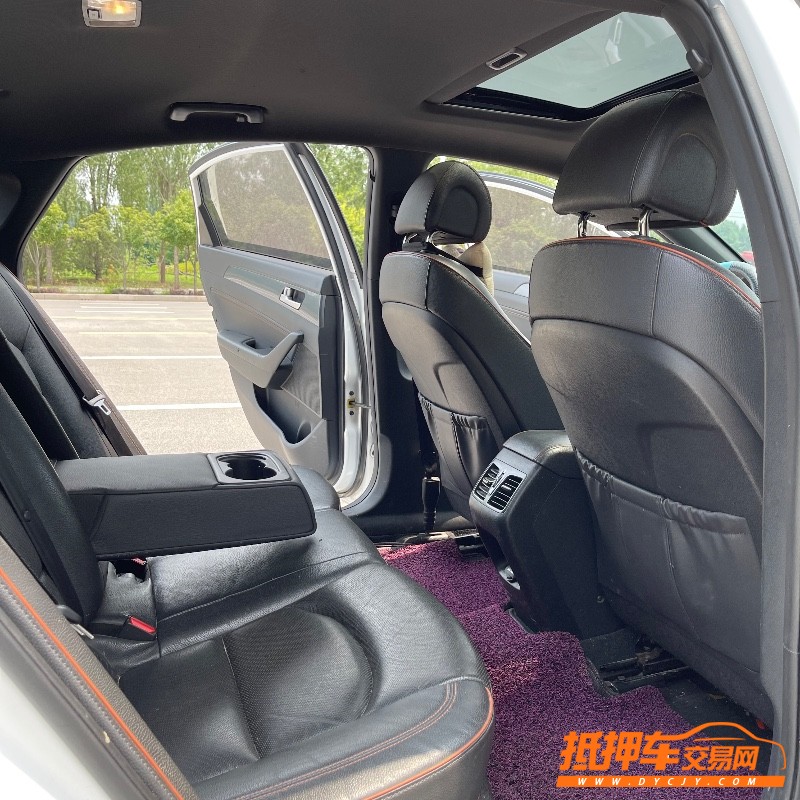 枣庄16年现代索纳塔九5