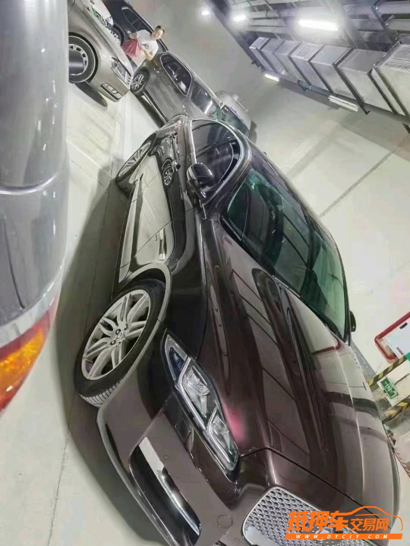 重慶19年捷豹XJL5