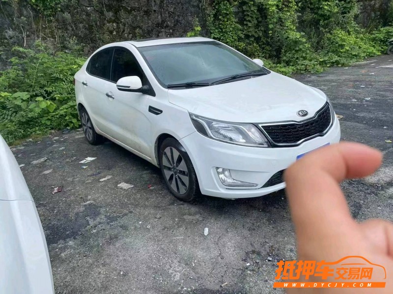 荊門13年起亞K22