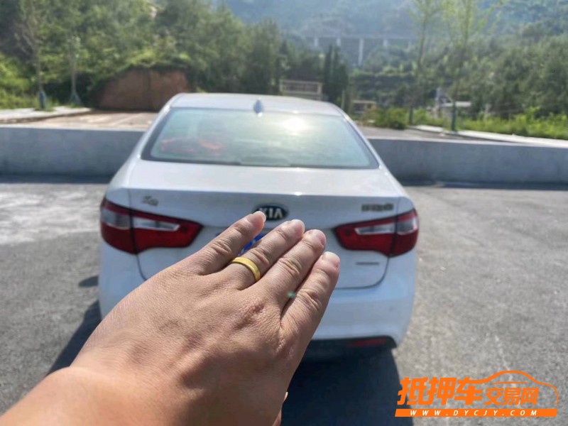 荊門13年起亞K26