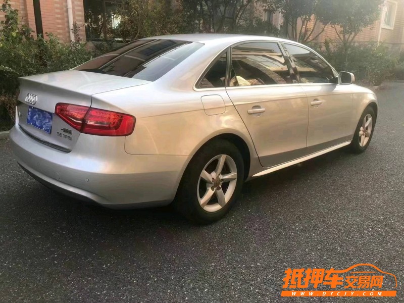 徐州14年奥迪A4L7