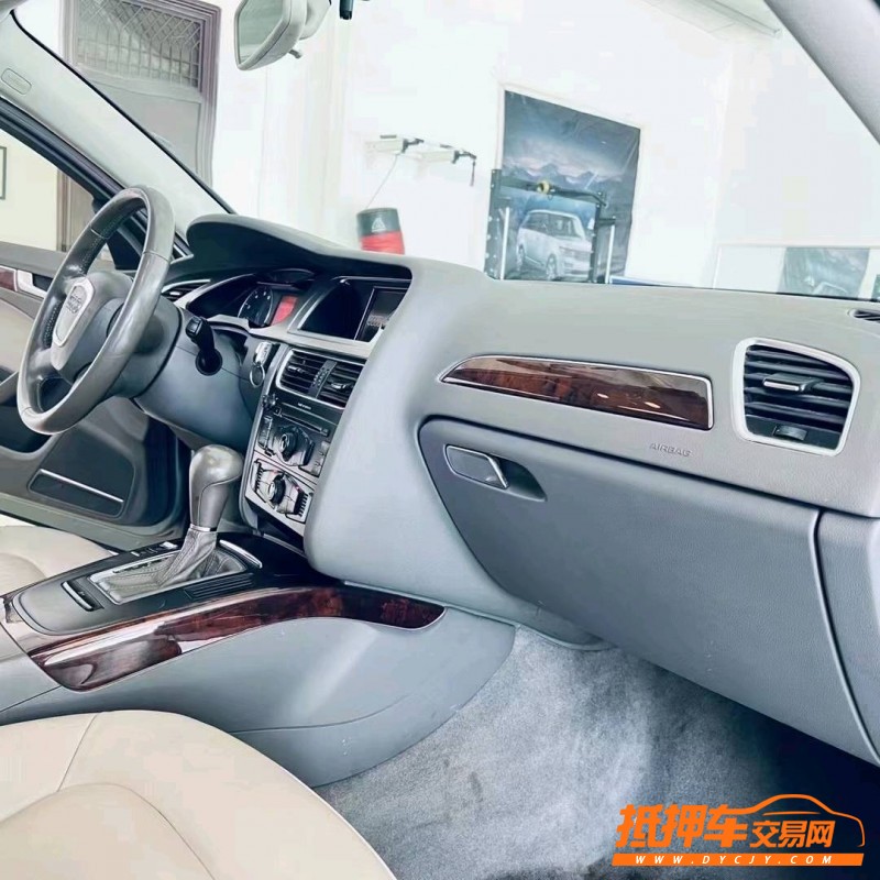 北京11年奥迪A4L5